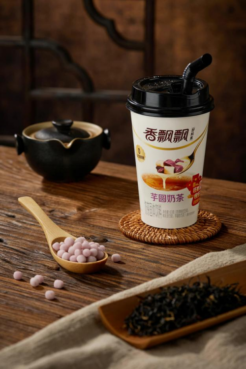 米乐M6 M6米乐奶茶控必入！香飘飘好料系奶茶多种口味随心享(图2)