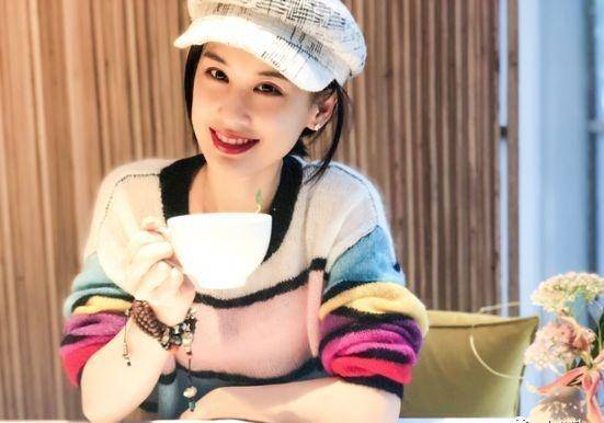 黄圣依小红书又来推甜品啦曝光会米乐M6 M6米乐吃能瘦又美的秘诀(图3)
