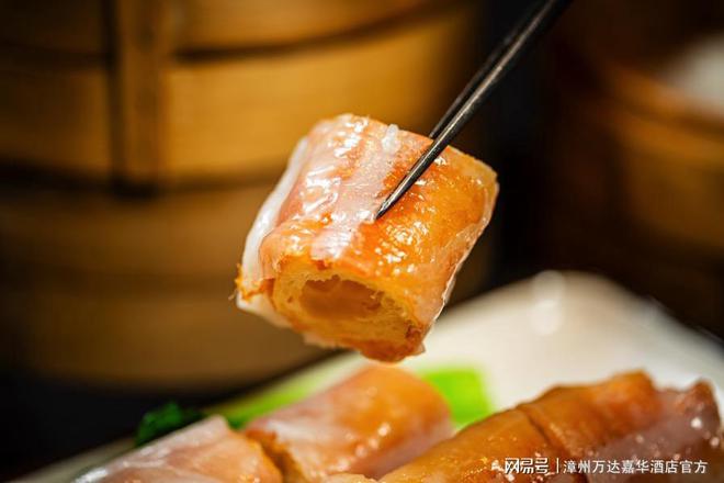 米乐M6 M6米乐漳州万达嘉华酒店港式茶点升级四色虾饺+各式肠粉新品上线(图7)