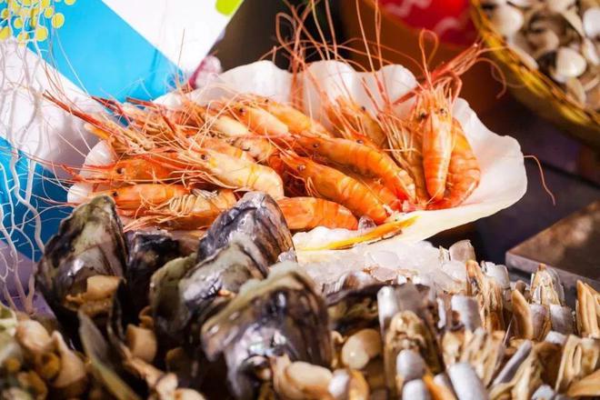 天河北「索菲特大酒店」自助餐48折开团！188元1大1小刺身+海鲜+熟食+甜品100+美食任点任吃！米乐M6 M6米乐(图8)