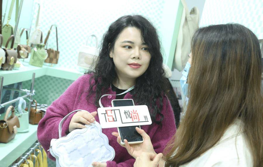 甜品来袭 TOUTOU女包亮相2023SS上海MODE米乐M6 M6米乐展(图5)