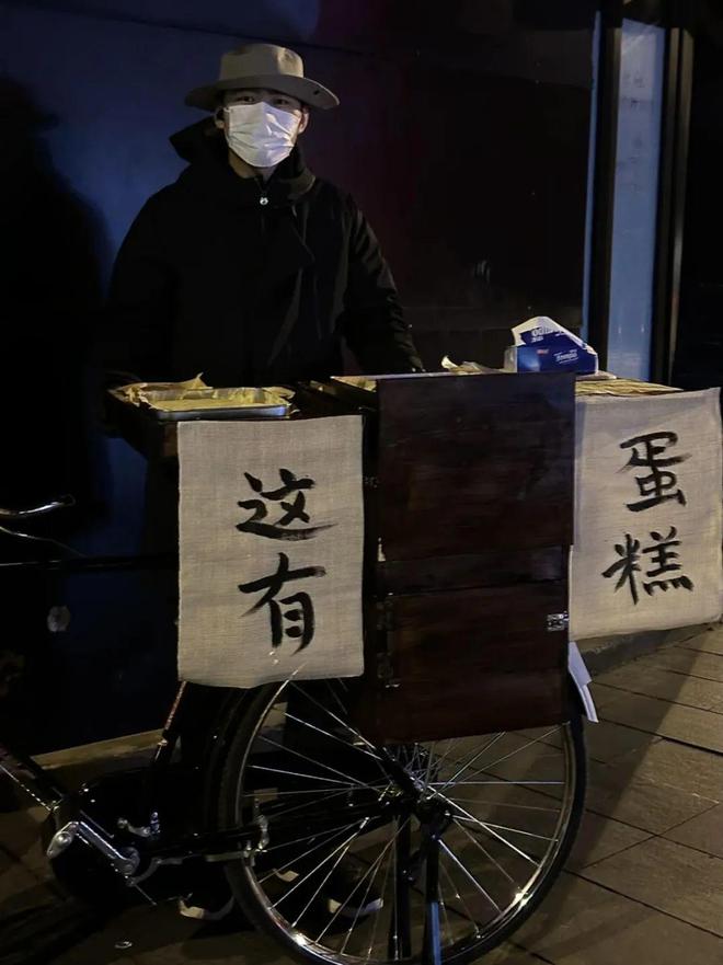 M6 米乐面包、甜点、手工咖啡这届餐饮人爱摆地摊卖货？(图3)