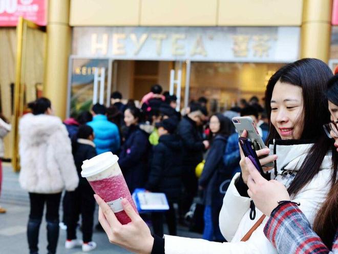 山东大学生开M6 米乐奶茶店利用一个“红包”7个月赚了70万真厉害(图2)