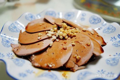 米乐M6 M6米乐老了怕痴呆？这4种食物先戒了！排名榜首的是很多老人的心头爱(图3)