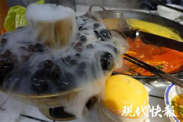 被火锅耽误米乐M6 M6米乐的“甜品店”出圈(图2)