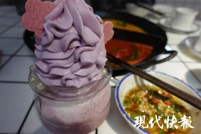 被火锅耽误米乐M6 M6米乐的“甜品店”出圈(图3)